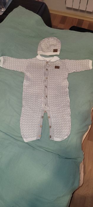 Комбинезон +шапка для малыша хлопковый