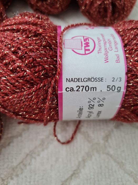 9 Sculuri Acril și Lurex