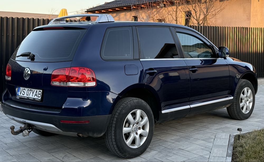 Preț Fix 4000 Euro sau Schimb. TOUAREG DIESEL 3.0 litri MANUAL