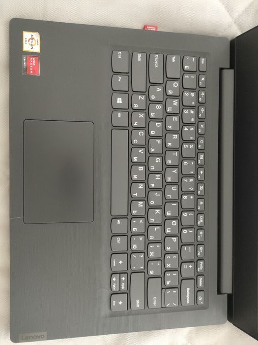 Продам ноутбук Lenovo