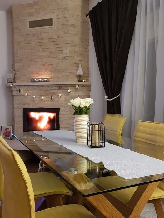 De vanzare masa+8 scaune