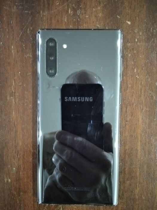 Продам(100000тг.)Или поменяю.