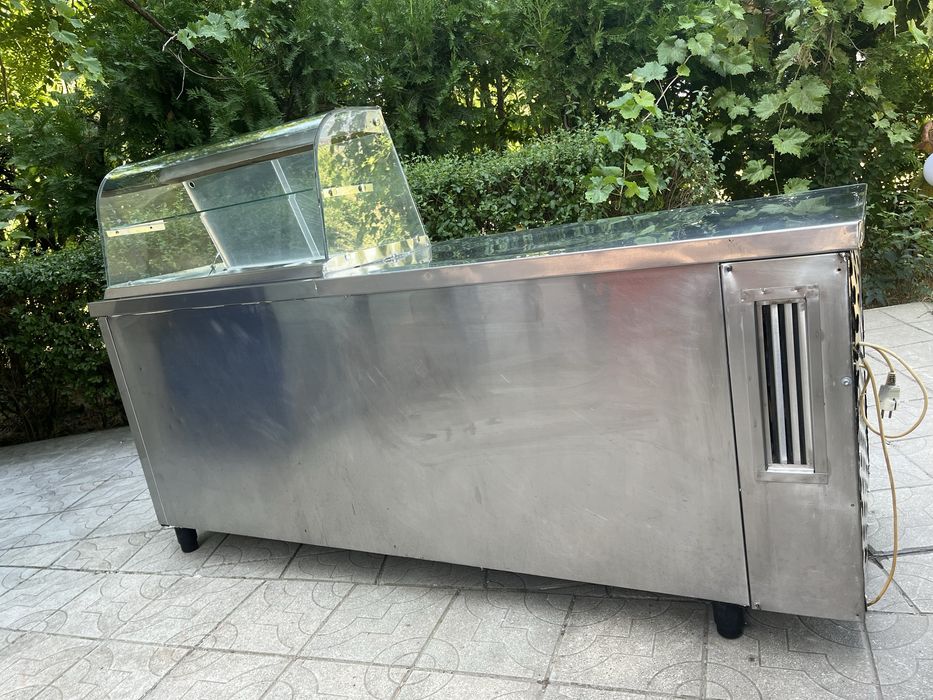 Хладилна витрина хладилна