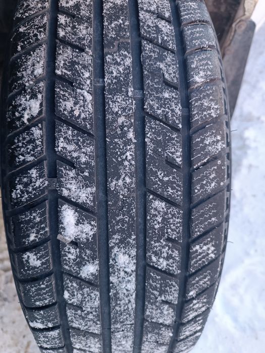 Шины 205*65*R15 RoadX - 2 шт.