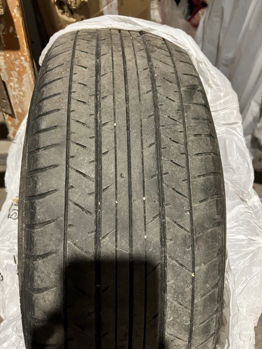Продам шины на легковое авто