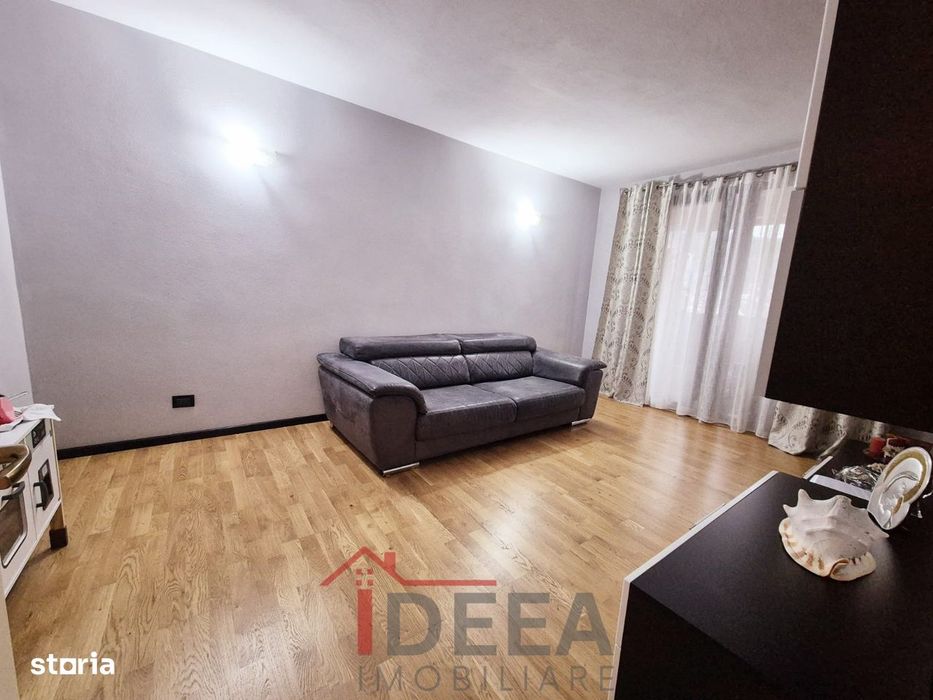 Apartament cu 3 camere, decomandat, ultracentral — fotografia 3