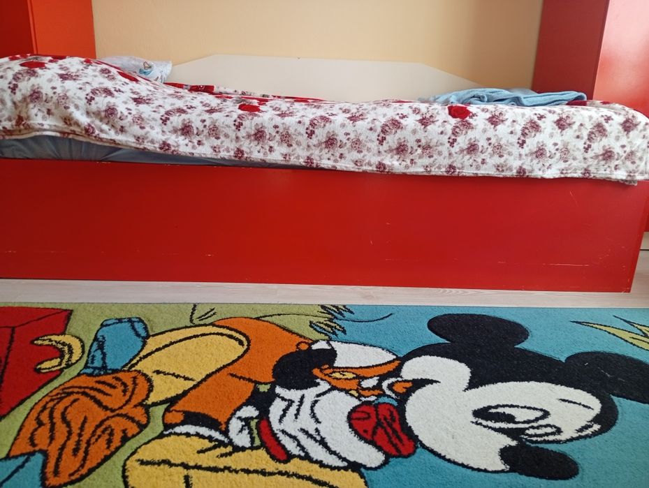 Vând mobilă tineret