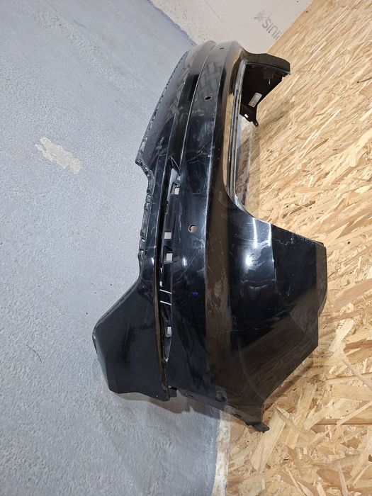 Bara spate Audi Q3 S-Line an 2018-2022