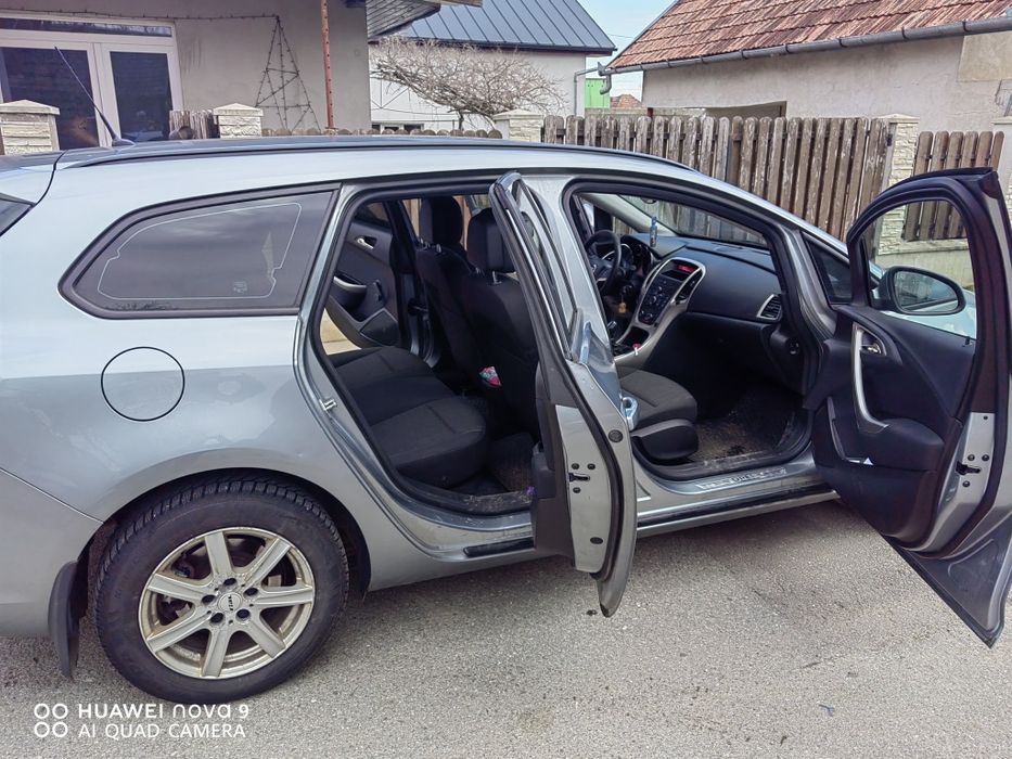 Vind  opel. Asta h 2011