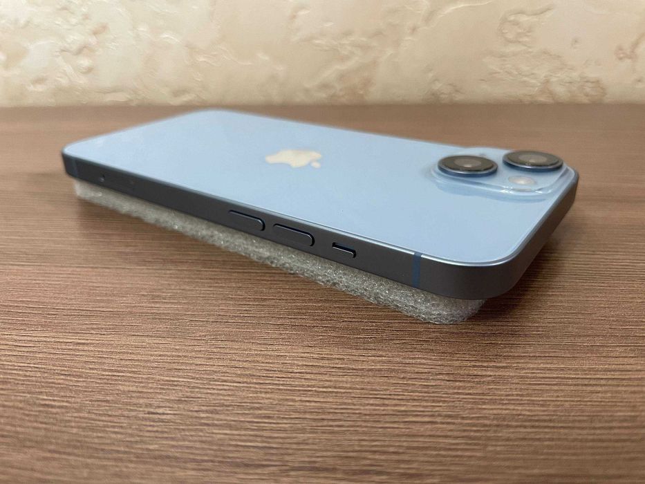 Продам Смартфон Apple iPhone 14 128Gb