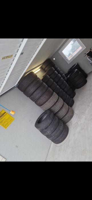 Vând cauciucuri la set dar și en-gros