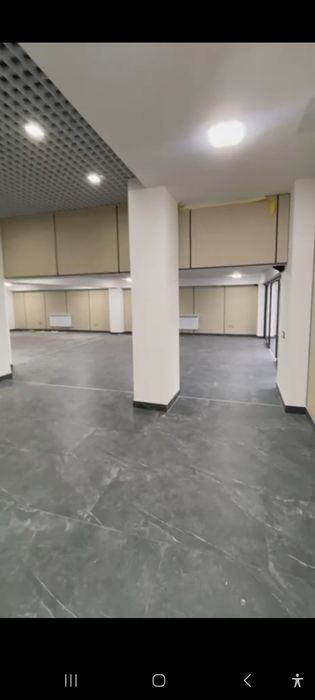 Shayhontohur 245m2 skolniy etaj har qanday besnes uchun arenda