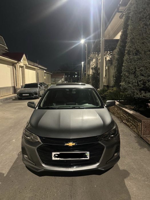 Onix 2023 premier 1 sotiladi