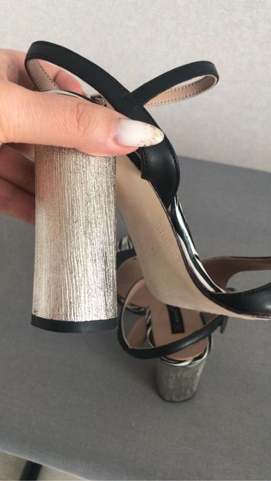 Продам итальянские босоножки