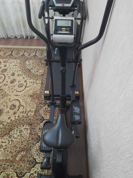 Эллиптический тренажёр Fitland