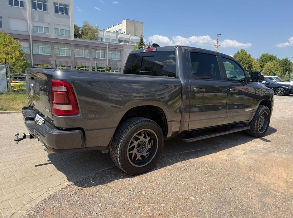Dodge RAM 1500 5.7 Hemi V8 ГАЗ