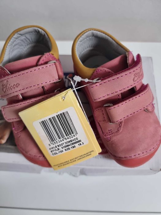 Chicco 19 номер детски обувки розови