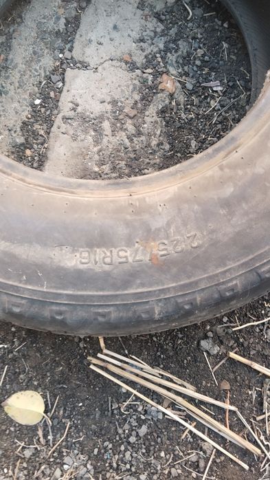 Шина на УАЗ  R16
