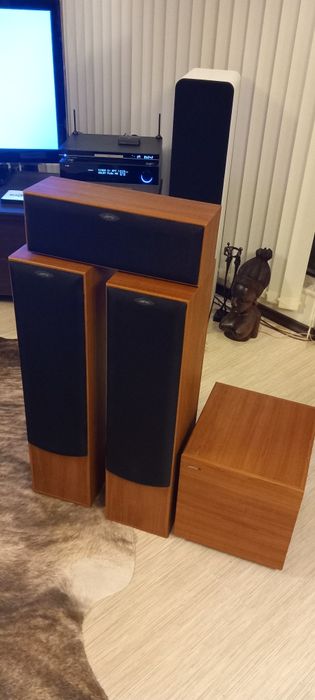 Jamo E 430 тонколони