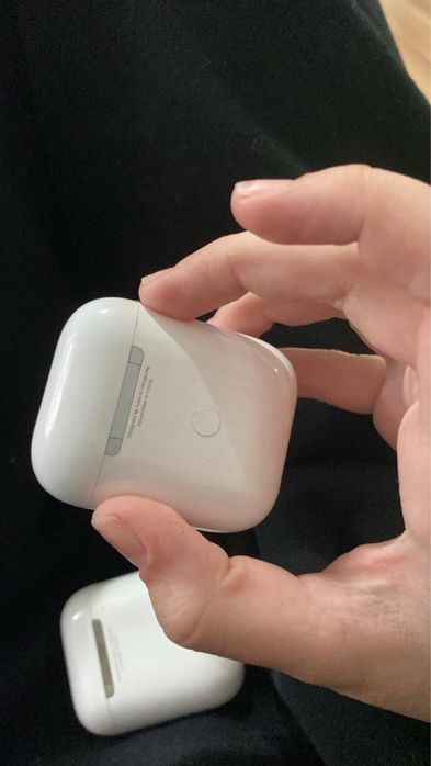 Кейс от наушников оригинал