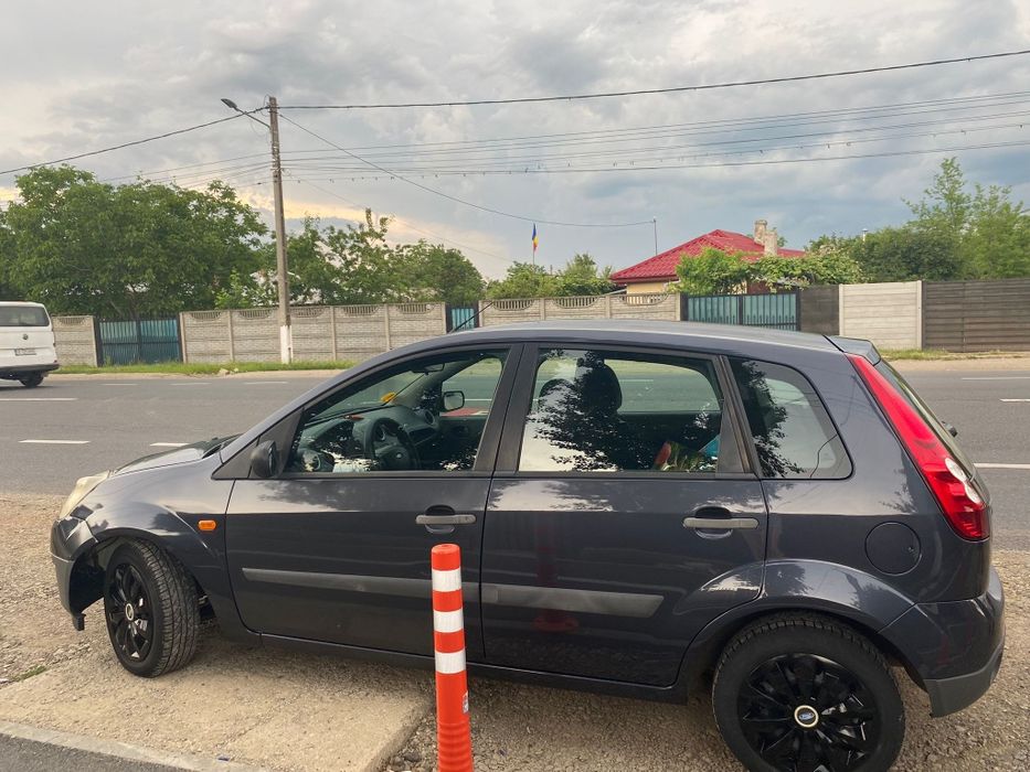 FORD Fiesta 2008 — imagine 2