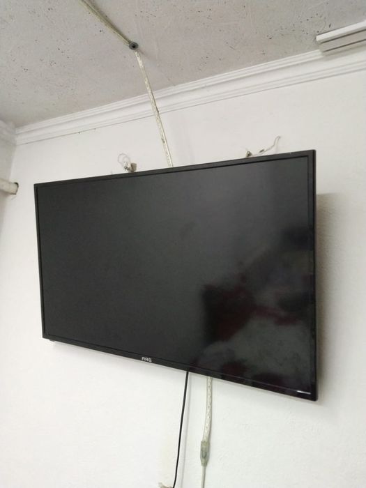 Смарт телевизор в отличном состоянии