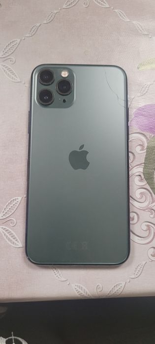 Vând iphone 11 pro