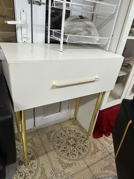 Мебель для салона красоты