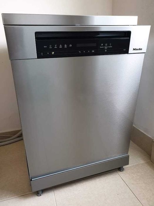 Инокс Miele Съдомиялна - AutoDos - Wi-Fi - Auto Open - Свободностояща