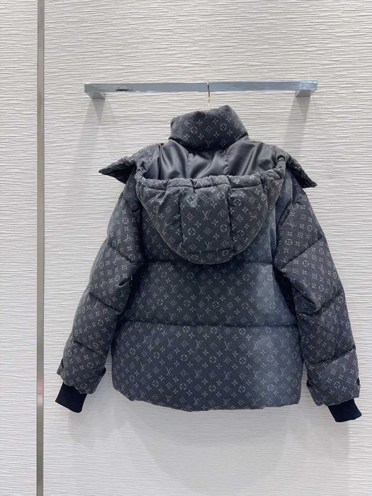 Geaca Louis Vuitton - calitate premium