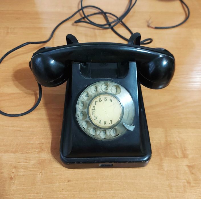 Советский дисковый телефон «ВЭФ»