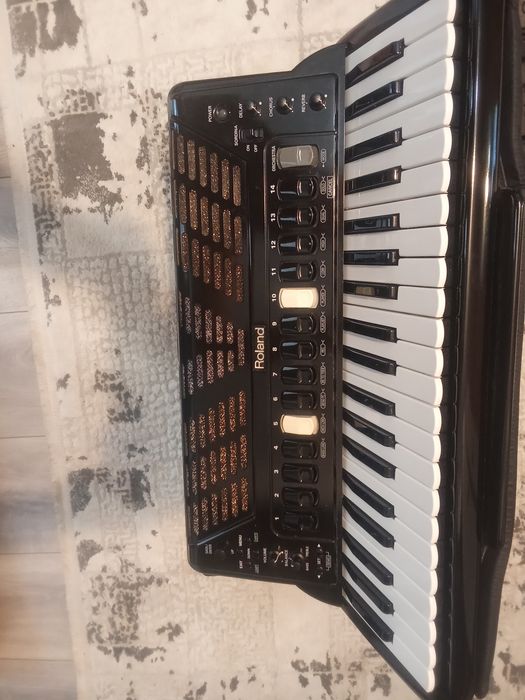 Roland fr7x impecabil