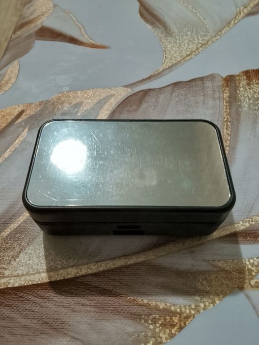 Беспроводные наушники