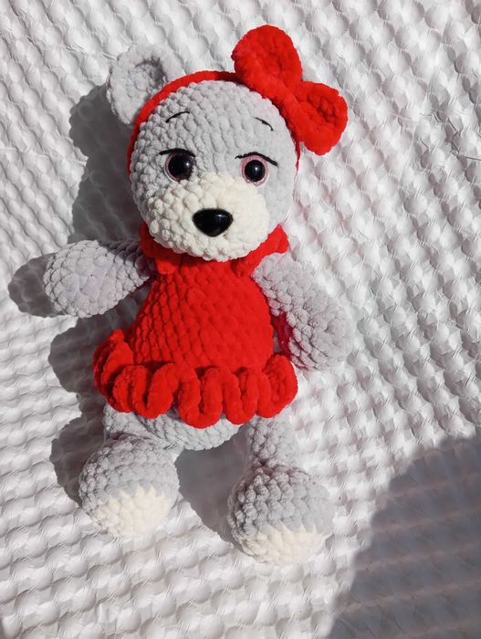 Плюшени мечета ръчно изплетени