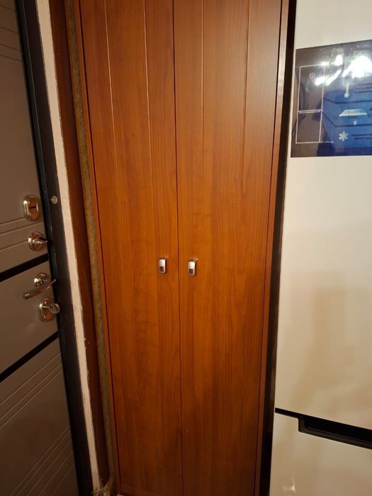 Шкаф в хорошем состоянии