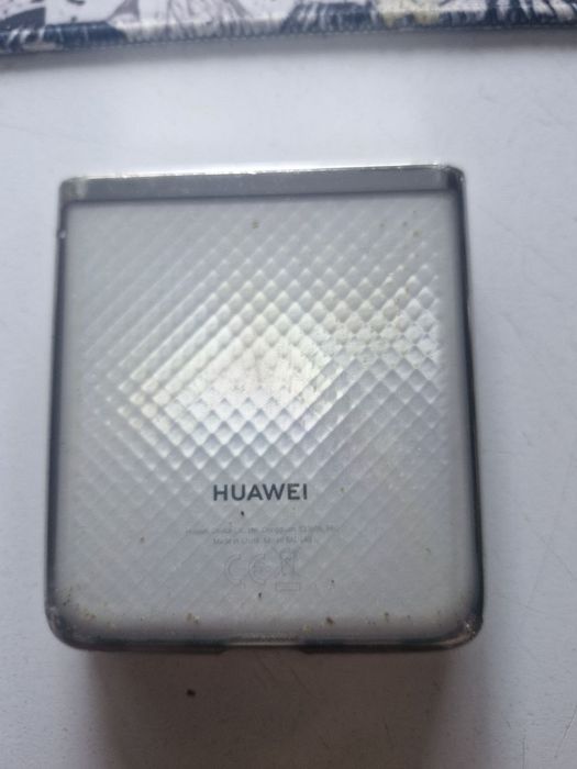 Huawei P50 POCKET 256гб