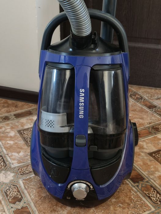 Пылесос Samsung Rambo 2200W