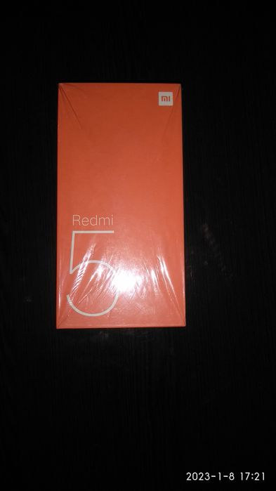 Redmi 5 32gb sotiladi.