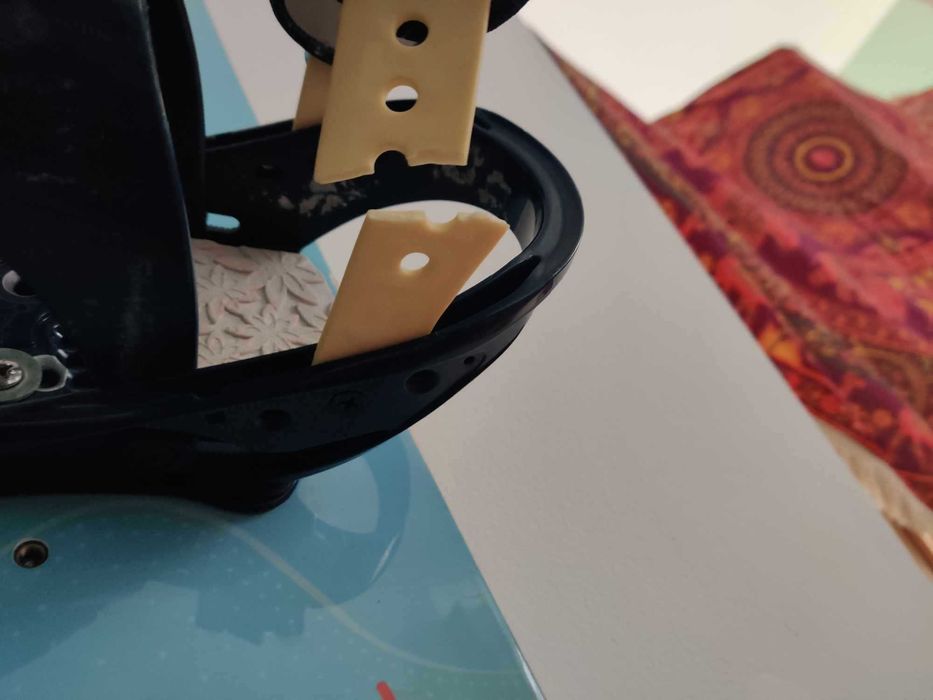 Сноуборд, автомати и обувки BURTON, какса и очила CEBE