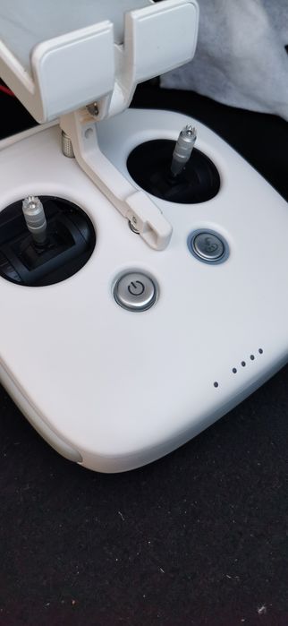 Controller drona dji gl 358wB + incarcator dji f2c60 17v,3,5A