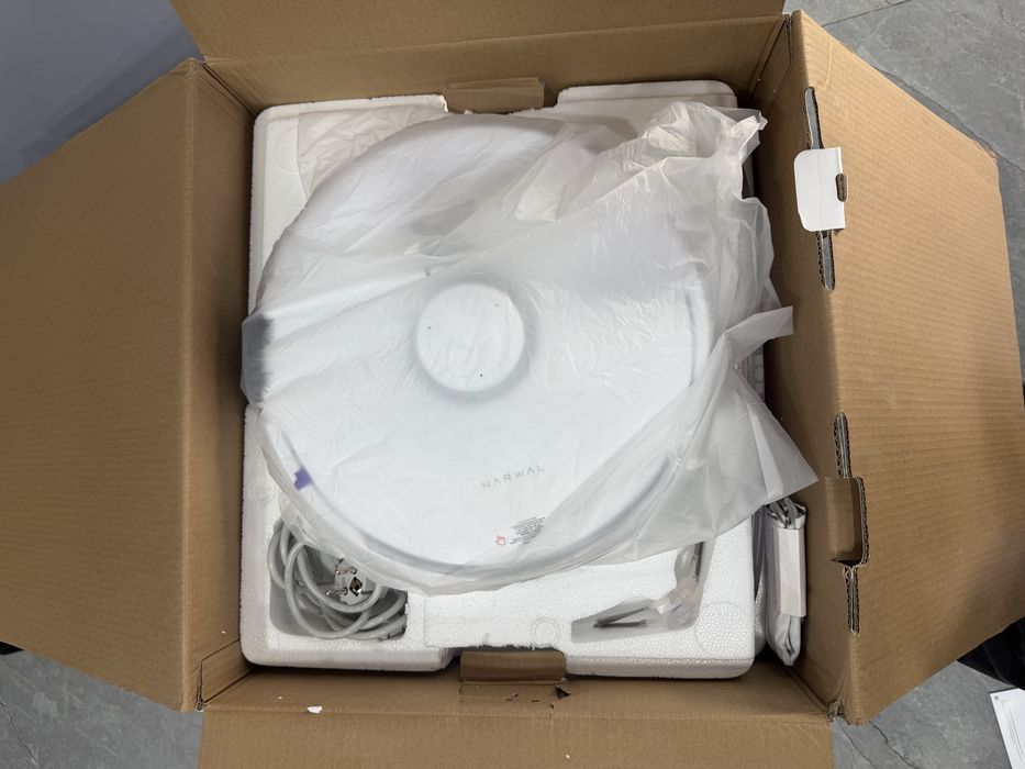 Robot de aspirare Narwal Freo Z Ultra Noi .