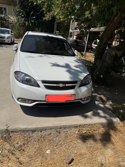 Chevrolet lacetti (Gentra)