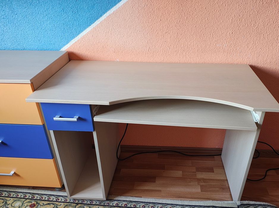 Vând mobilier pentru dormitor