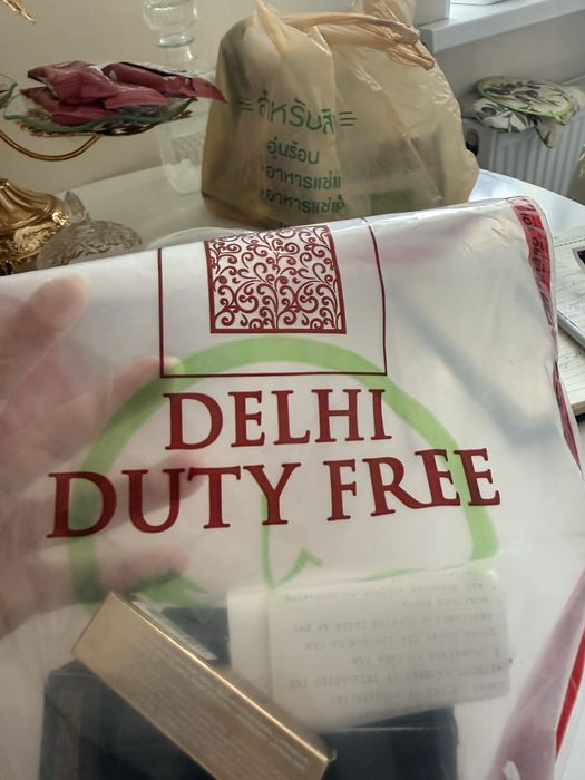 Продам оригинал Тени Tom Ford и помаду