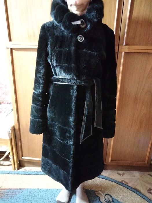 Продаю натуральную шубу( цыгейка)