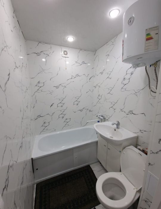 1-но комнатная. Абая. Посуточно