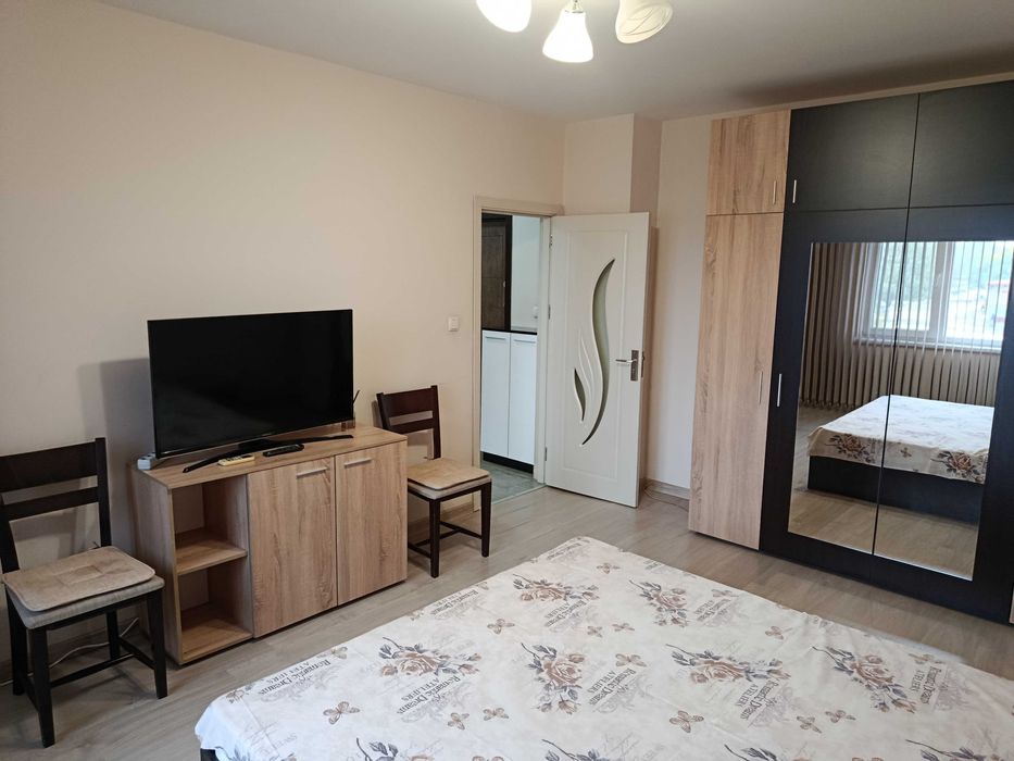 Дава се под наем Едностаен апартамент в Русе, Дружба 1 - 40 кв.м за 280 € - Снимка #4