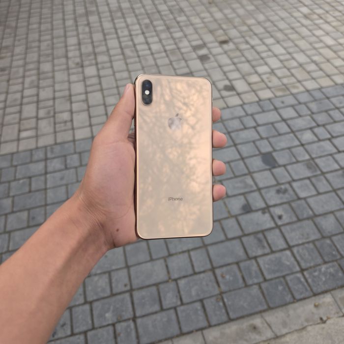 Iphone XS Max dastavka bor