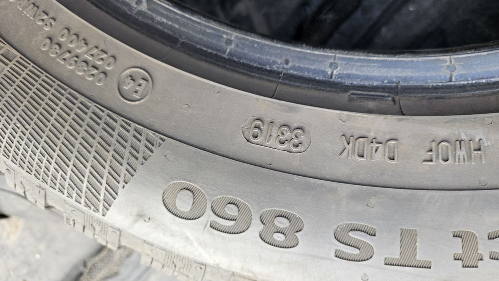 2бр Гуми 205 55 16 континентал