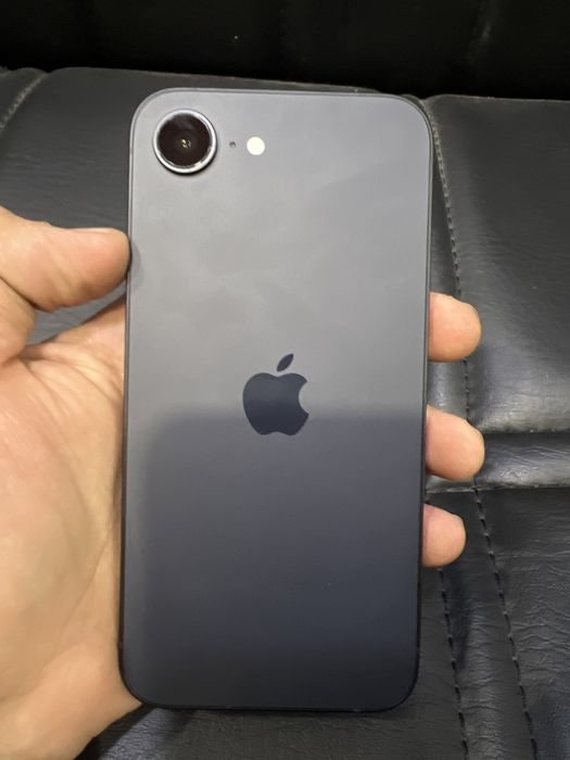 Iphone 17 e black